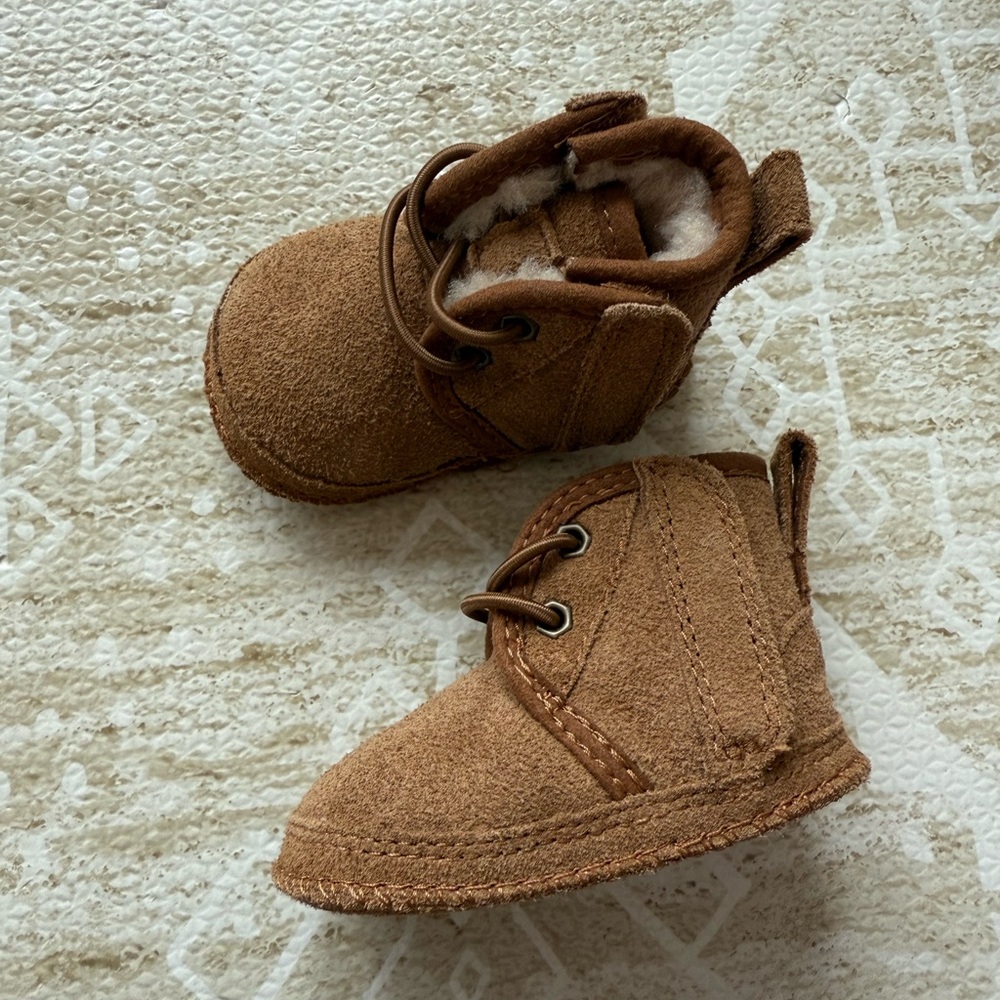 UGG | Neumel Brown Baby Boots size 0/1 US